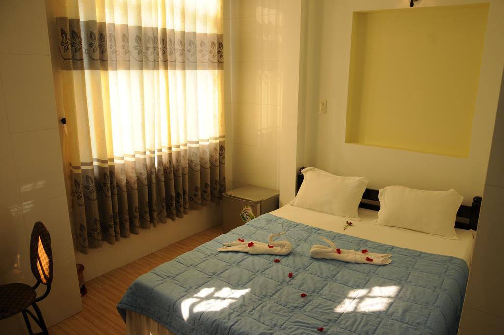 Bien Khoi Mini Hotel Хюэ Экстерьер фото