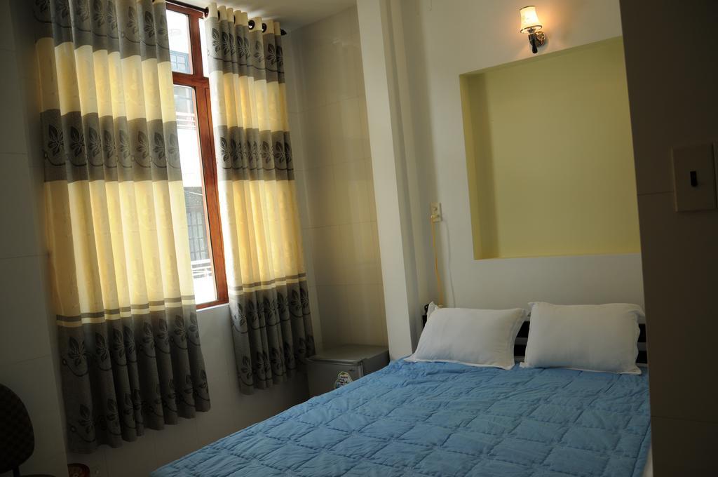 Bien Khoi Mini Hotel Хюэ Экстерьер фото