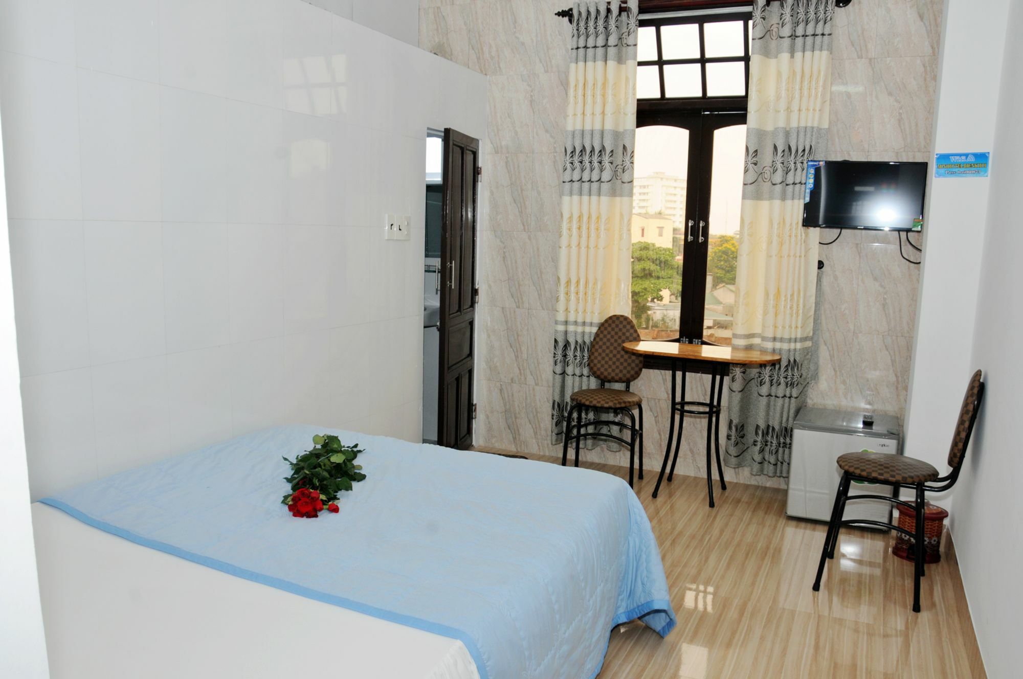 Bien Khoi Mini Hotel Хюэ Экстерьер фото